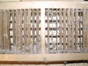 Alsip Illinois air duct cleaning contaminated floor register picture